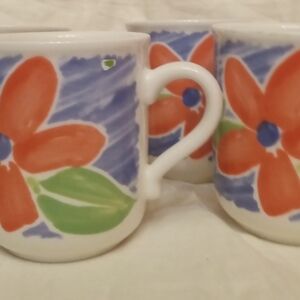 Floral Ceramic Mugs with Red and Blue Design Viliroy Bach